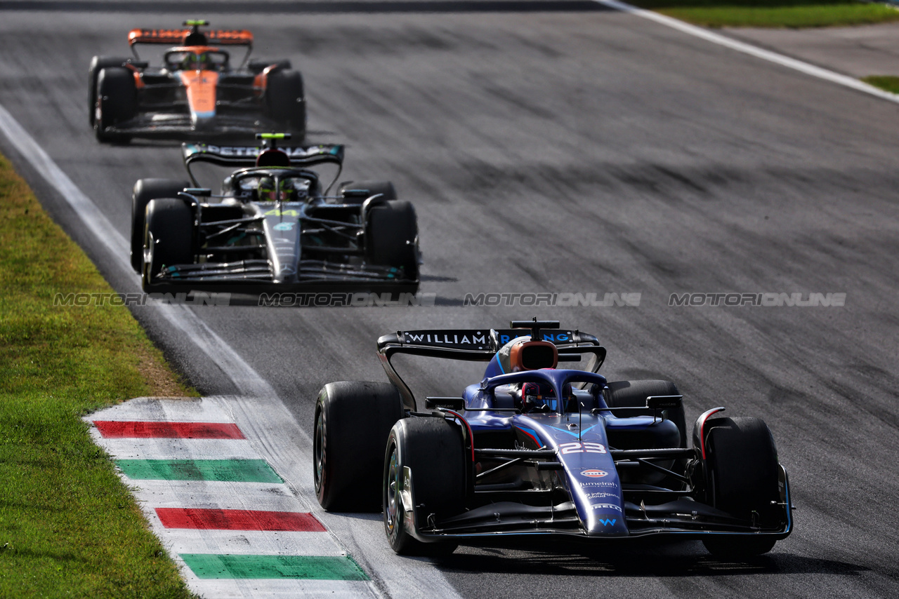 GP ITALIA, Alexander Albon (THA) Williams Racing FW45.

03.09.2023. Formula 1 World Championship, Rd 15, Italian Grand Prix, Monza, Italy, Gara Day.

 - www.xpbimages.com, EMail: requests@xpbimages.com © Copyright: Coates / XPB Images