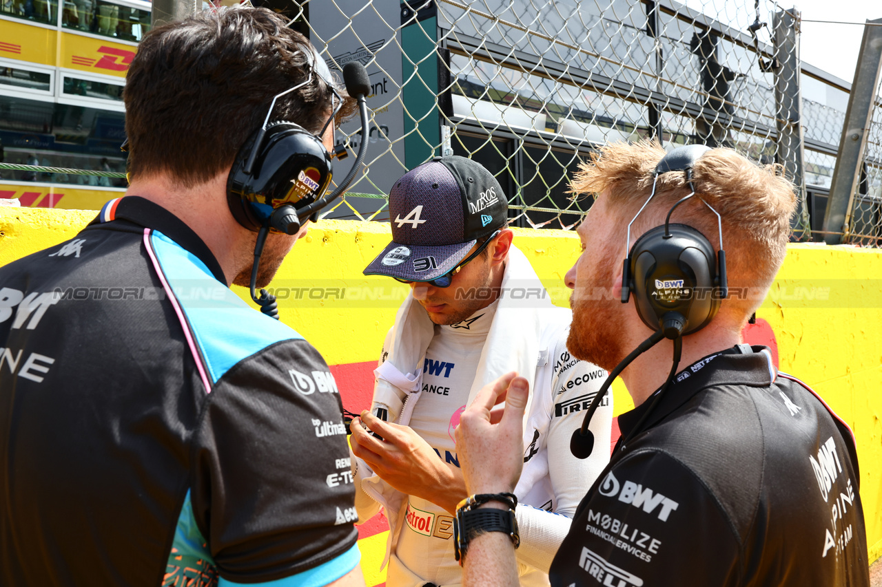GP ITALIA, Esteban Ocon (FRA) Alpine F1 Team on the grid.

03.09.2023. Formula 1 World Championship, Rd 15, Italian Grand Prix, Monza, Italy, Gara Day.

- www.xpbimages.com, EMail: requests@xpbimages.com © Copyright: Batchelor / XPB Images