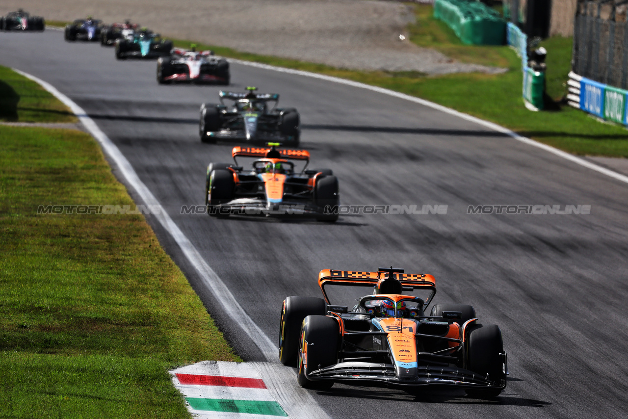 GP ITALIA, Oscar Piastri (AUS) McLaren MCL60.

03.09.2023. Formula 1 World Championship, Rd 15, Italian Grand Prix, Monza, Italy, Gara Day.

 - www.xpbimages.com, EMail: requests@xpbimages.com © Copyright: Coates / XPB Images