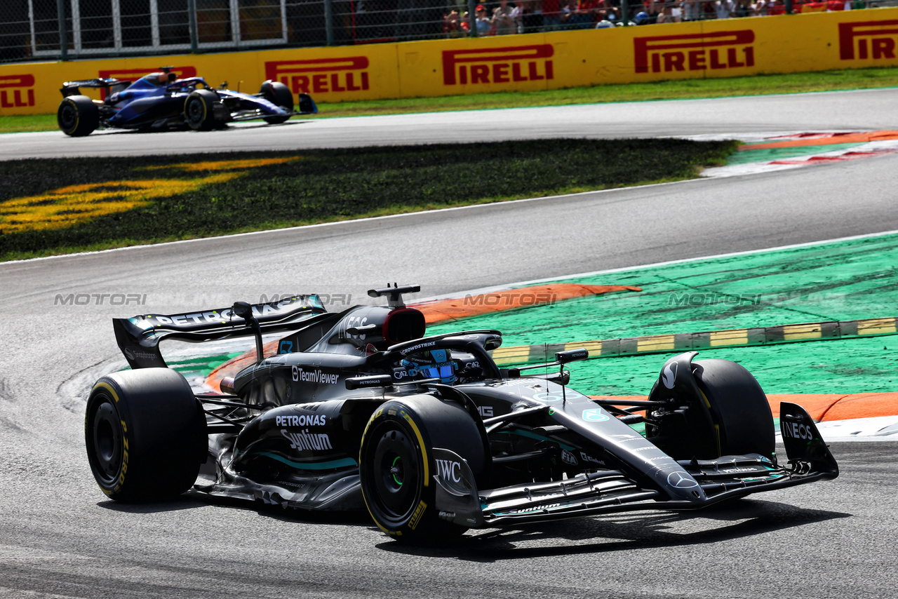 GP ITALIA, George Russell (GBR) Mercedes AMG F1 W14.

03.09.2023. Formula 1 World Championship, Rd 15, Italian Grand Prix, Monza, Italy, Gara Day.

- www.xpbimages.com, EMail: requests@xpbimages.com © Copyright: Batchelor / XPB Images