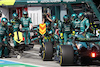 GP ITALIA, Lance Stroll (CDN) Aston Martin F1 Team AMR23 makes a pit stop.
03.09.2023. Formula 1 World Championship, Rd 15, Italian Grand Prix, Monza, Italy, Gara Day.
- www.xpbimages.com, EMail: requests@xpbimages.com © Copyright: Bearne / XPB Images