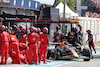 GP ITALIA, Max Verstappen (NLD) Red Bull Racing RB19 makes a pit stop.
03.09.2023. Formula 1 World Championship, Rd 15, Italian Grand Prix, Monza, Italy, Gara Day.
- www.xpbimages.com, EMail: requests@xpbimages.com © Copyright: Bearne / XPB Images