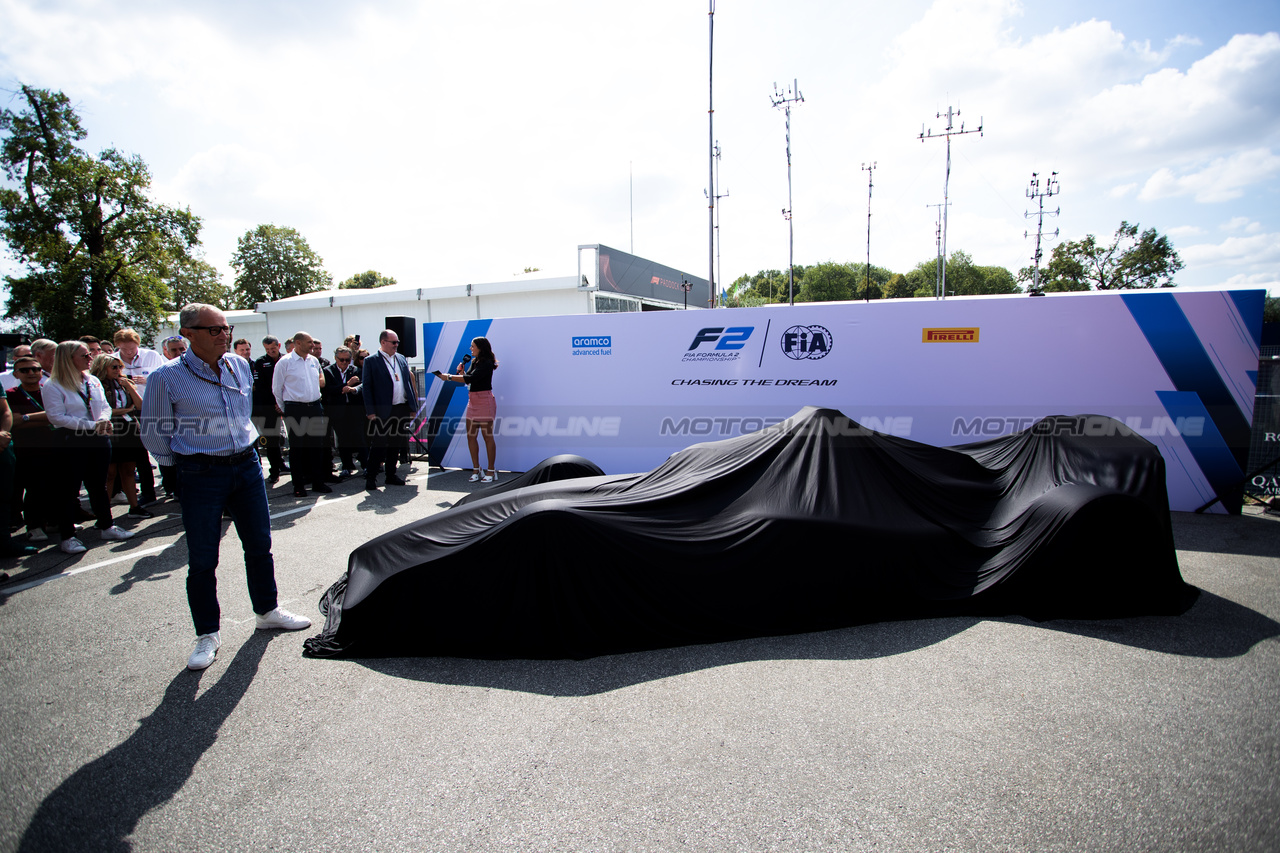 GP ITALIA, Stefano Domenicali (ITA) Formula One President e CEO - 2024 F2 car is unveiled.

31.08.2023. Formula 1 World Championship, Rd 15, Italian Grand Prix, Monza, Italy, Preparation Day.

 - www.xpbimages.com, EMail: requests@xpbimages.com © Copyright: Staley / XPB Images