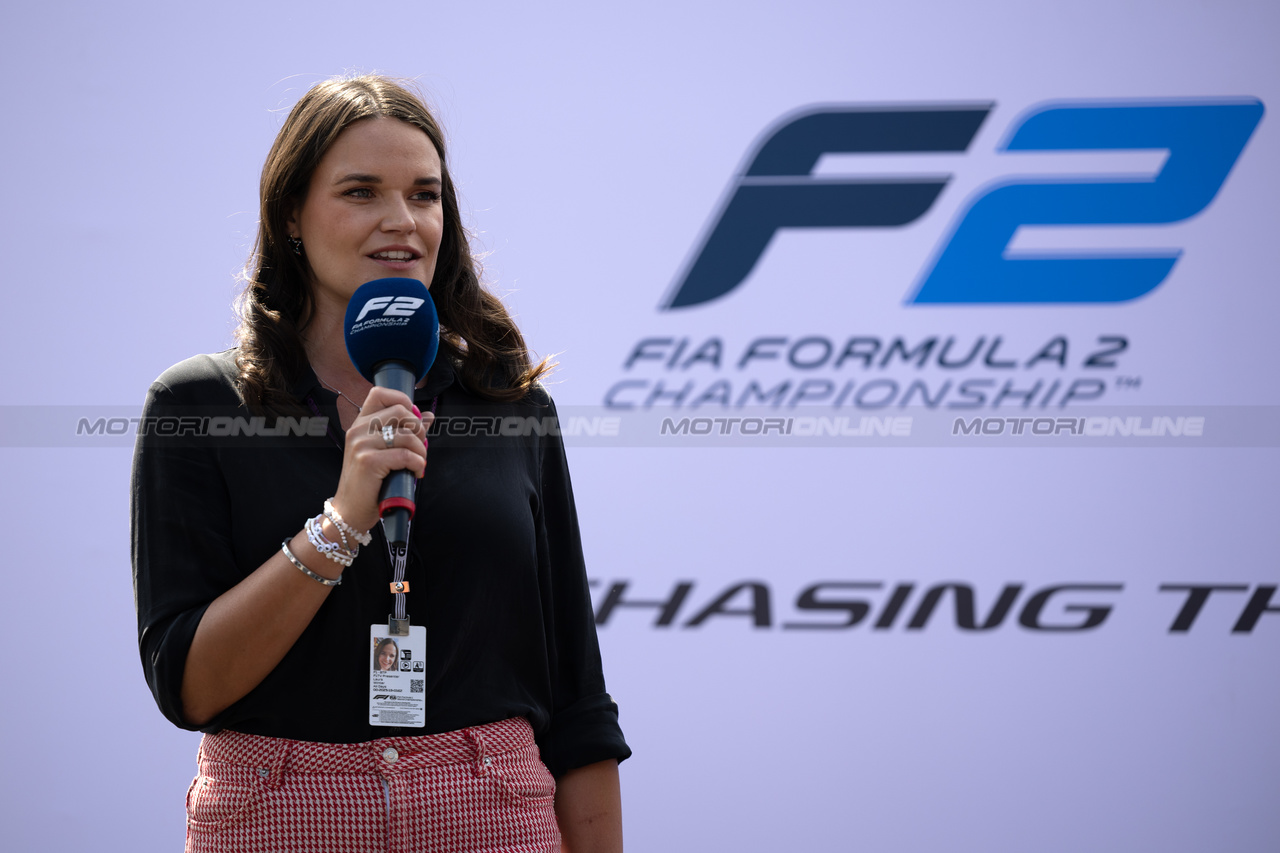 GP ITALIA, Laura Winter (GBR) F1 Presenter - 2024 F2 car is unveiled.

31.08.2023. Formula 1 World Championship, Rd 15, Italian Grand Prix, Monza, Italy, Preparation Day.

 - www.xpbimages.com, EMail: requests@xpbimages.com © Copyright: Staley / XPB Images