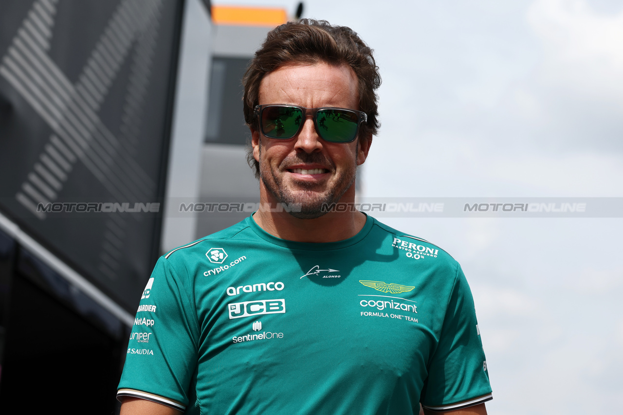 GP ITALIA, Fernando Alonso (ESP) Aston Martin F1 Team.

31.08.2023. Formula 1 World Championship, Rd 15, Italian Grand Prix, Monza, Italy, Preparation Day.

- www.xpbimages.com, EMail: requests@xpbimages.com © Copyright: Moy / XPB Images