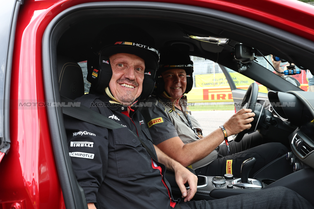 GP ITALIA, Guenther Steiner (ITA) Haas F1 Team Prinicipal e Mario Isola (ITA) Pirelli Racing Manager - Pirelli Hot Laps.

31.08.2023. Formula 1 World Championship, Rd 15, Italian Grand Prix, Monza, Italy, Preparation Day.

- www.xpbimages.com, EMail: requests@xpbimages.com © Copyright: Moy / XPB Images