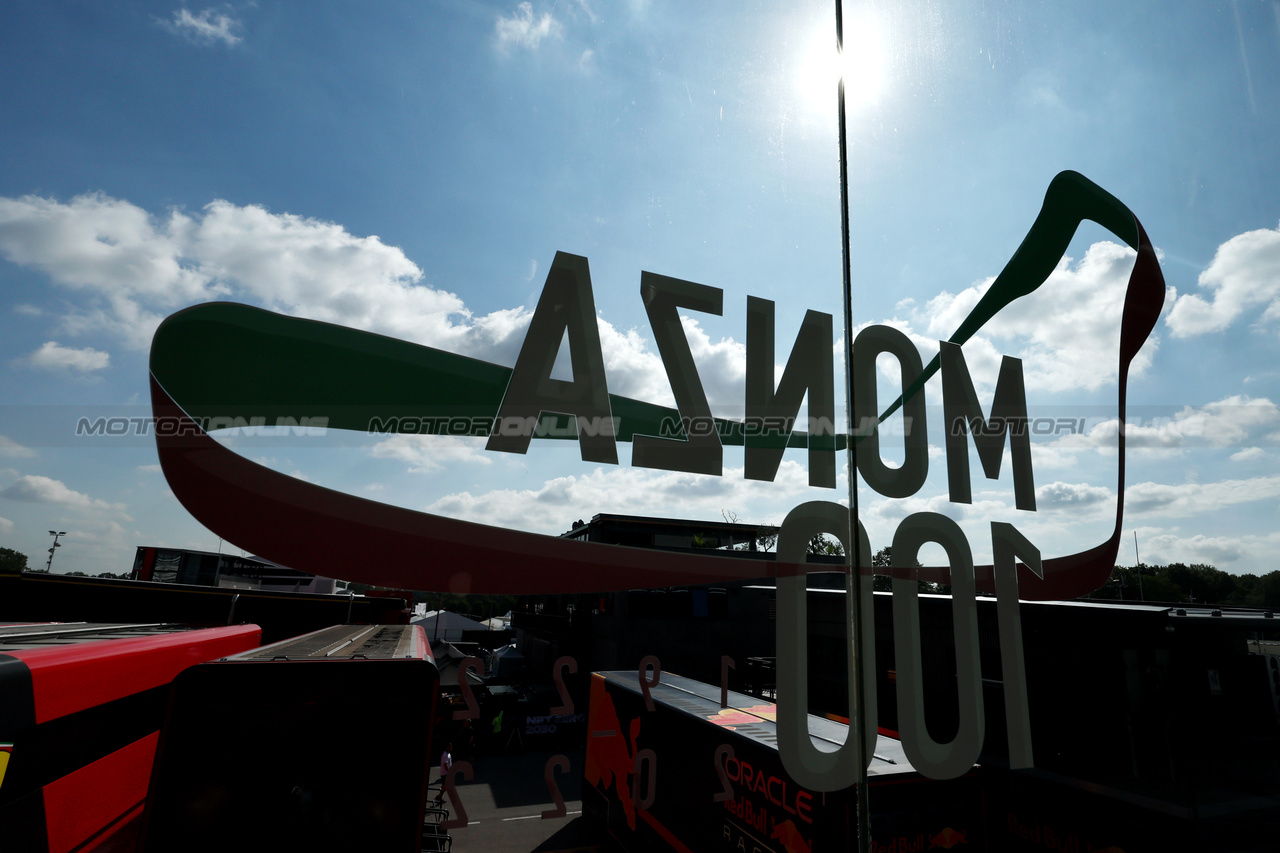 GP ITALIA, Circuit Atmosfera - Monza 100 logo.

31.08.2023. Formula 1 World Championship, Rd 15, Italian Grand Prix, Monza, Italy, Preparation Day.

- www.xpbimages.com, EMail: requests@xpbimages.com © Copyright: Moy / XPB Images