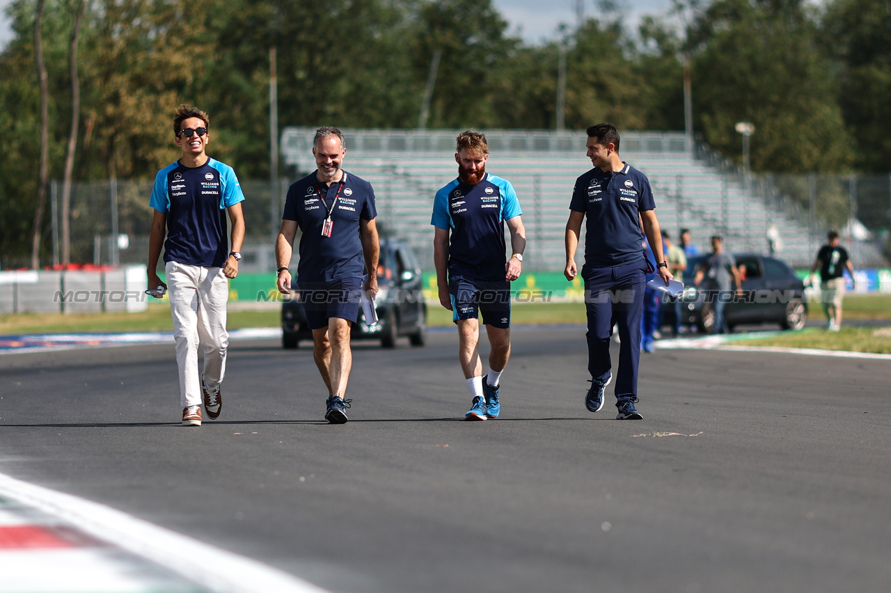GP ITALIA, Alex Albon (THA), Williams F1 Team 
31.08.2023. Formula 1 World Championship, Rd 15, Italian Grand Prix, Monza, Italy, Preparation Day.
- www.xpbimages.com, EMail: requests@xpbimages.com © Copyright: Charniaux / XPB Images