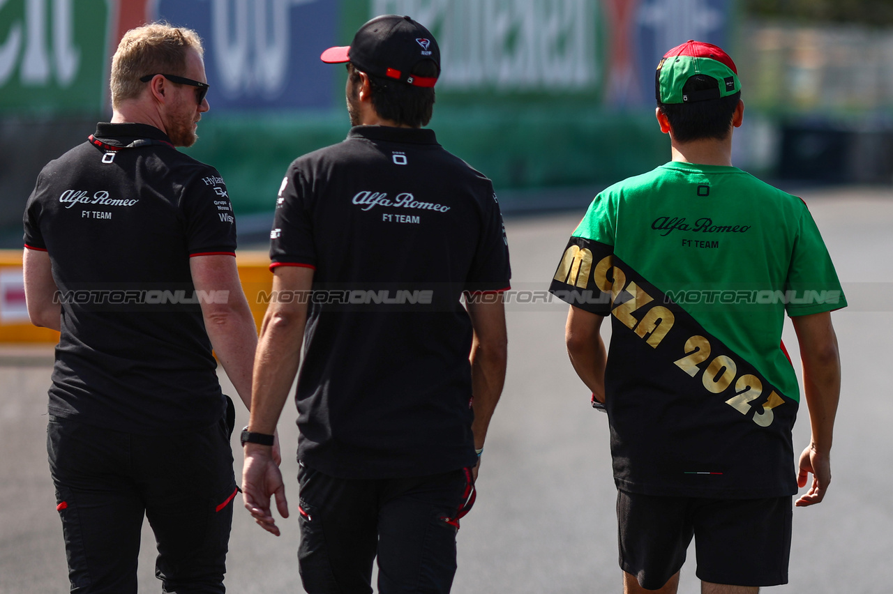 GP ITALIA, Guanyu Zhou (CHI), Alfa Romeo Racing 
31.08.2023. Formula 1 World Championship, Rd 15, Italian Grand Prix, Monza, Italy, Preparation Day.
- www.xpbimages.com, EMail: requests@xpbimages.com © Copyright: Charniaux / XPB Images