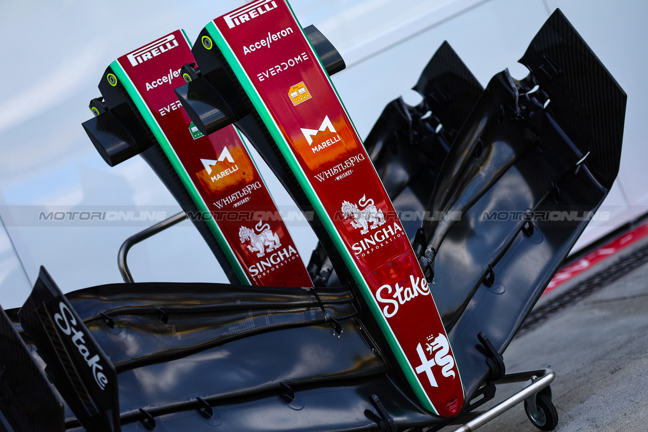 GP ITALIA, Alfa Romeo Racing 
31.08.2023. Formula 1 World Championship, Rd 15, Italian Grand Prix, Monza, Italy, Preparation Day.
- www.xpbimages.com, EMail: requests@xpbimages.com © Copyright: Charniaux / XPB Images