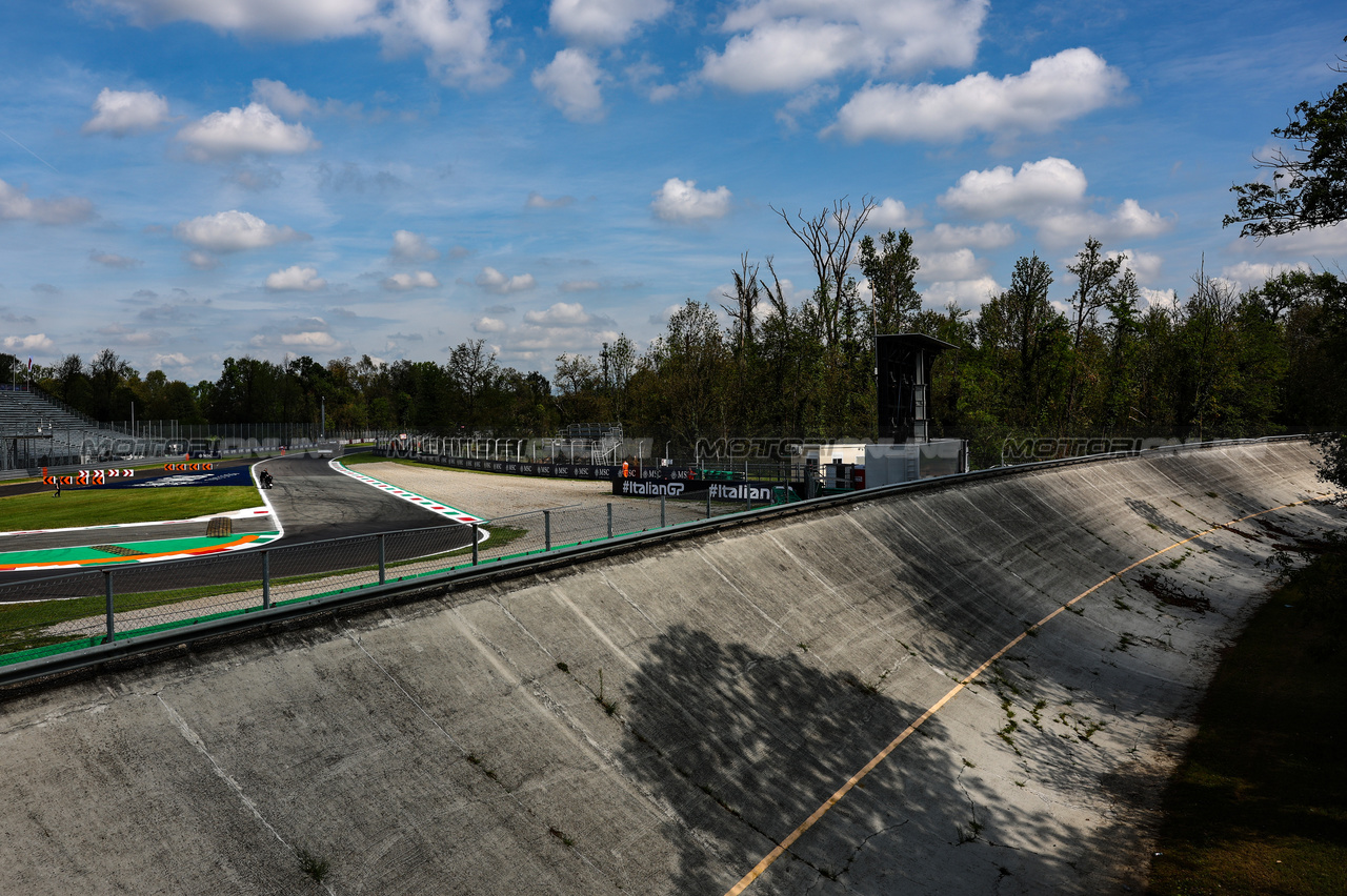 GP ITALIA, Track Atmosphere 
31.08.2023. Formula 1 World Championship, Rd 15, Italian Grand Prix, Monza, Italy, Preparation Day.
- www.xpbimages.com, EMail: requests@xpbimages.com © Copyright: Charniaux / XPB Images