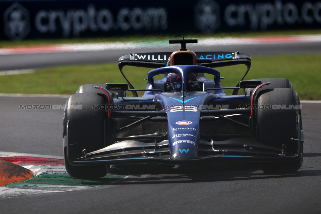 GP ITALIA, Alexander Albon (THA) Williams Racing FW45.

02.09.2023. Formula 1 World Championship, Rd 15, Italian Grand Prix, Monza, Italy, Qualifiche Day.

 - www.xpbimages.com, EMail: requests@xpbimages.com © Copyright: Staley / XPB Images