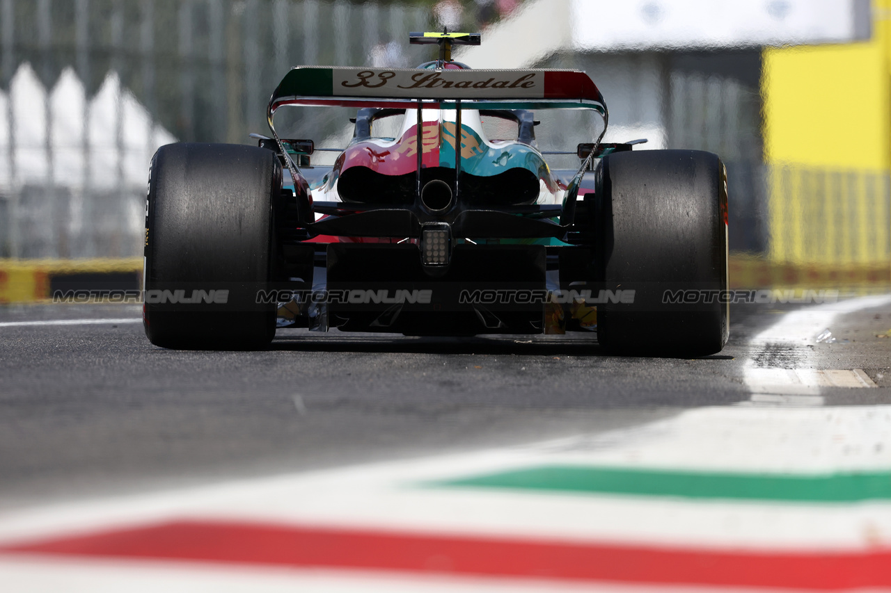 GP ITALIA, Zhou Guanyu (CHN) Alfa Romeo F1 Team C43.

02.09.2023. Formula 1 World Championship, Rd 15, Italian Grand Prix, Monza, Italy, Qualifiche Day.

- www.xpbimages.com, EMail: requests@xpbimages.com © Copyright: Bearne / XPB Images