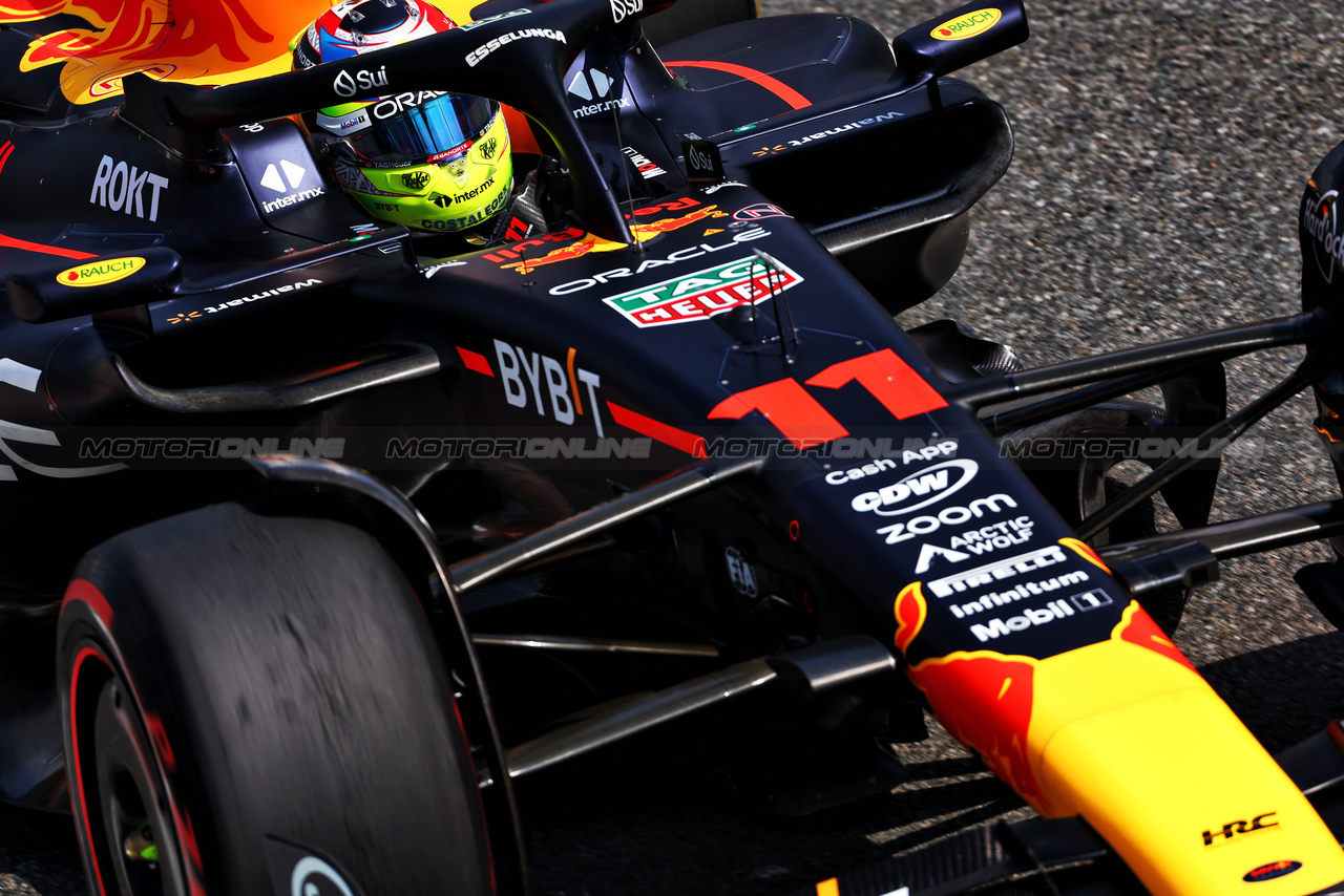 GP ITALIA, Sergio Perez (MEX) Red Bull Racing RB19.

02.09.2023. Formula 1 World Championship, Rd 15, Italian Grand Prix, Monza, Italy, Qualifiche Day.

 - www.xpbimages.com, EMail: requests@xpbimages.com © Copyright: Coates / XPB Images
