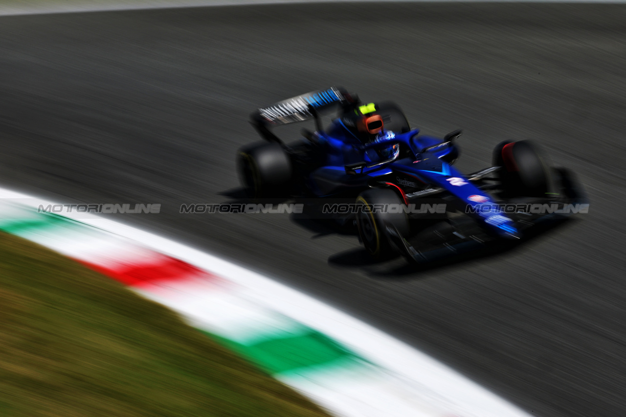 GP ITALIA, Esteban Ocon (FRA) Alpine F1 Team A523.

02.09.2023. Formula 1 World Championship, Rd 15, Italian Grand Prix, Monza, Italy, Qualifiche Day.

 - www.xpbimages.com, EMail: requests@xpbimages.com © Copyright: Coates / XPB Images