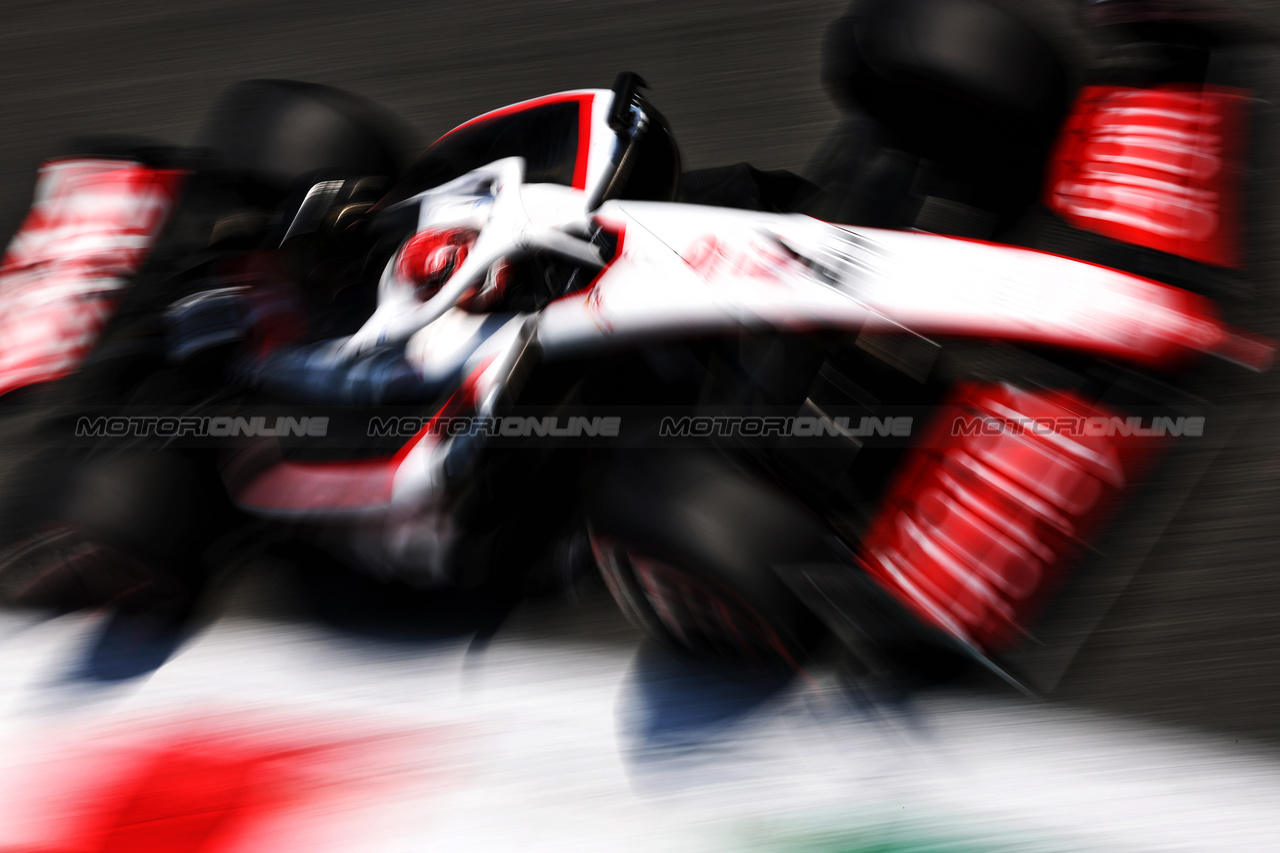 GP ITALIA, Kevin Magnussen (DEN) Haas VF-23.

02.09.2023. Formula 1 World Championship, Rd 15, Italian Grand Prix, Monza, Italy, Qualifiche Day.

 - www.xpbimages.com, EMail: requests@xpbimages.com © Copyright: Coates / XPB Images
