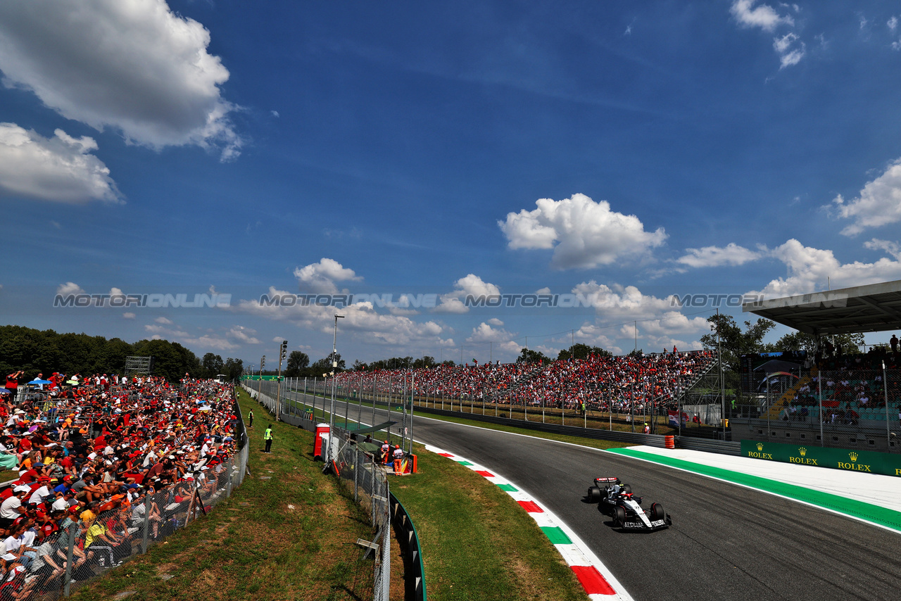 GP ITALIA, Yuki Tsunoda (JPN) AlphaTauri AT04.

02.09.2023. Formula 1 World Championship, Rd 15, Italian Grand Prix, Monza, Italy, Qualifiche Day.

 - www.xpbimages.com, EMail: requests@xpbimages.com © Copyright: Coates / XPB Images