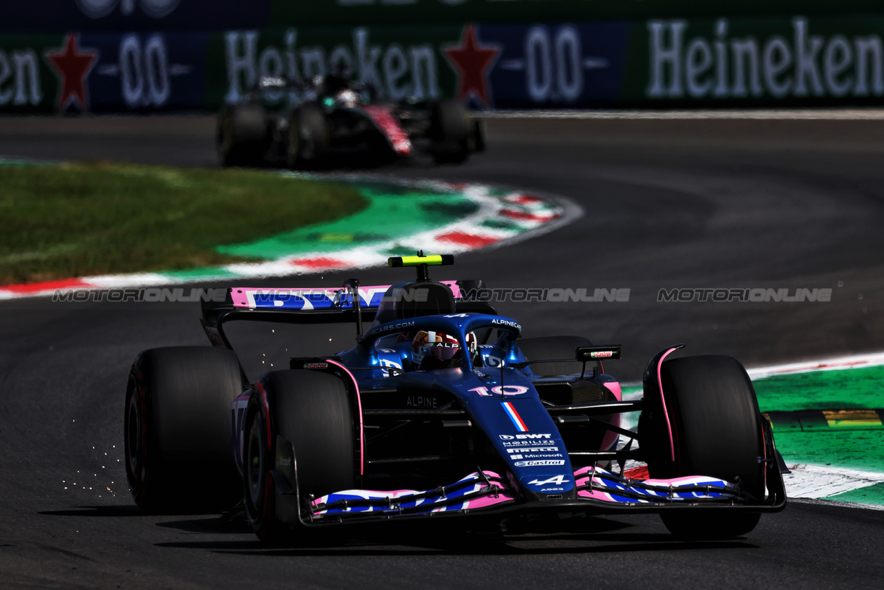 GP ITALIA, Pierre Gasly (FRA) Alpine F1 Team A523.

02.09.2023. Formula 1 World Championship, Rd 15, Italian Grand Prix, Monza, Italy, Qualifiche Day.

- www.xpbimages.com, EMail: requests@xpbimages.com © Copyright: Moy / XPB Images
