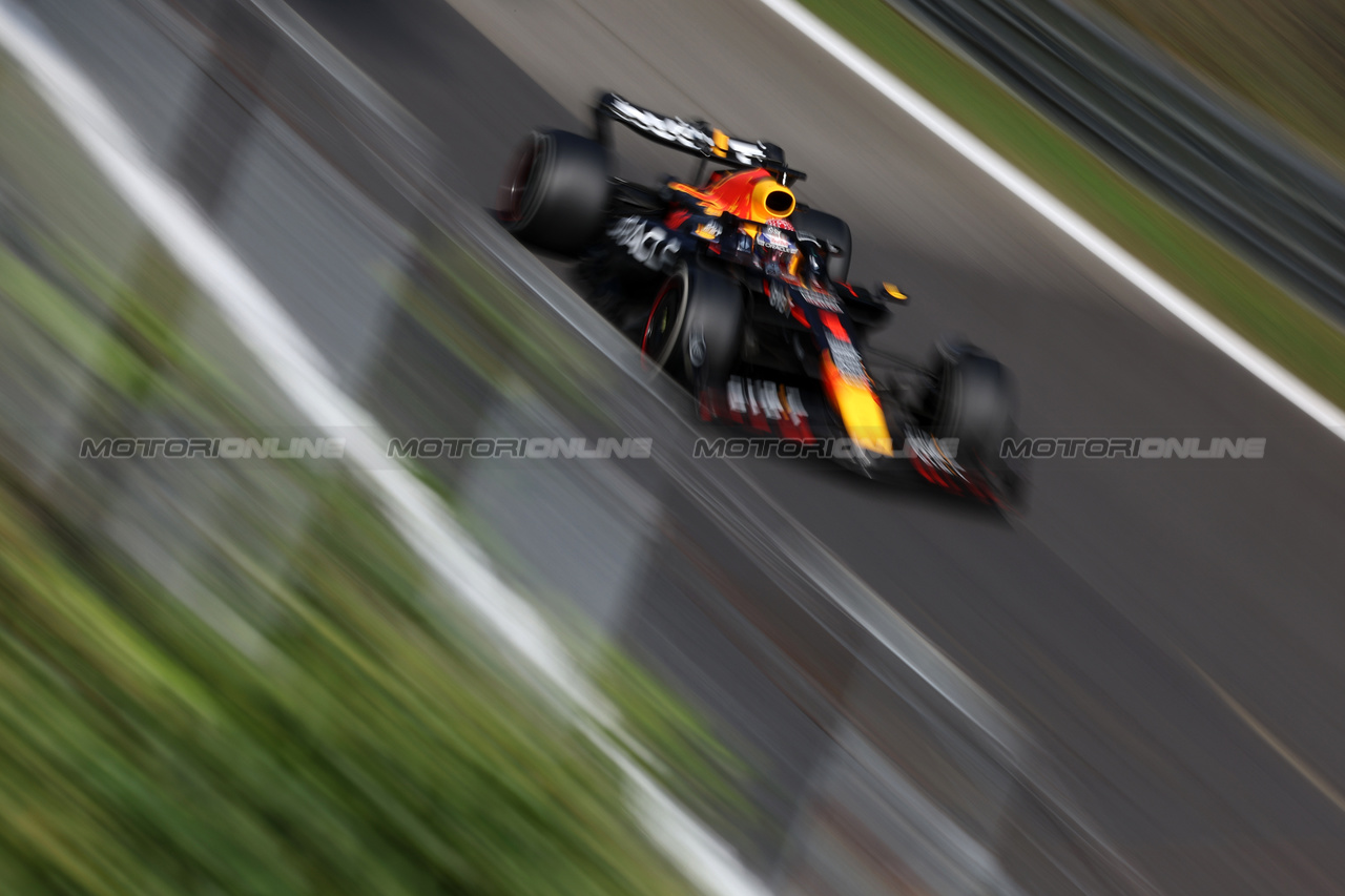 GP ITALIA, Max Verstappen (NLD) Red Bull Racing RB19.

02.09.2023. Formula 1 World Championship, Rd 15, Italian Grand Prix, Monza, Italy, Qualifiche Day.

 - www.xpbimages.com, EMail: requests@xpbimages.com © Copyright: Staley / XPB Images