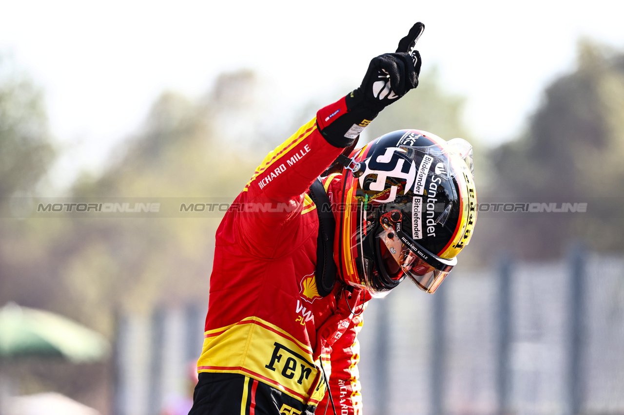 GP ITALIA, Carlos Sainz Jr (ESP), Ferrari 
02.09.2023. Formula 1 World Championship, Rd 15, Italian Grand Prix, Monza, Italy, Qualifiche Day.
- www.xpbimages.com, EMail: requests@xpbimages.com © Copyright: Charniaux / XPB Images