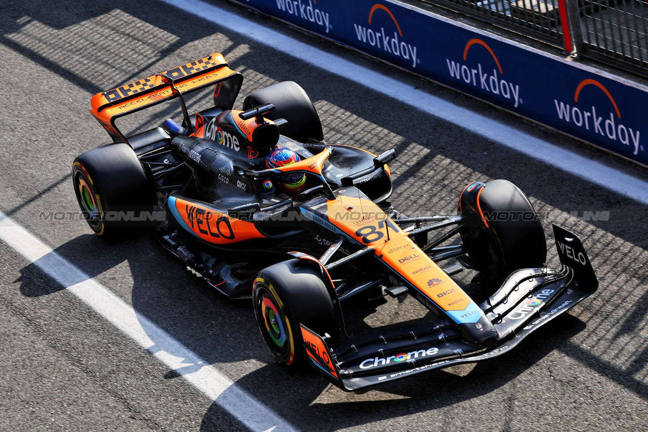 GP ITALIA, Oscar Piastri (AUS) McLaren MCL60.

02.09.2023. Formula 1 World Championship, Rd 15, Italian Grand Prix, Monza, Italy, Qualifiche Day.

- www.xpbimages.com, EMail: requests@xpbimages.com © Copyright: Batchelor / XPB Images