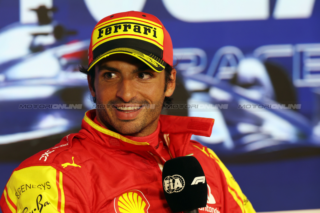 GP ITALIA, Carlos Sainz Jr (ESP) Ferrari in the qualifying FIA Press Conference.

02.09.2023. Formula 1 World Championship, Rd 15, Italian Grand Prix, Monza, Italy, Qualifiche Day.

 - www.xpbimages.com, EMail: requests@xpbimages.com © Copyright: Staley / XPB Images