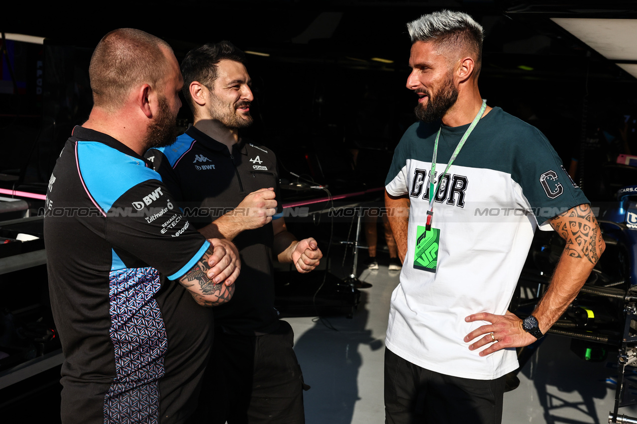 GP ITALIA, Olivier Giroud (FRA), Football player at AC Milan
02.09.2023. Formula 1 World Championship, Rd 15, Italian Grand Prix, Monza, Italy, Qualifiche Day.
- www.xpbimages.com, EMail: requests@xpbimages.com © Copyright: Charniaux / XPB Images