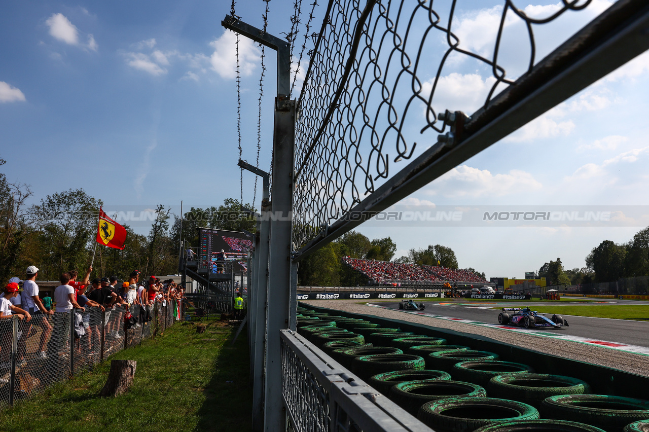 GP ITALIA, Pierre Gasly (FRA), Alpine F1 Team 
02.09.2023. Formula 1 World Championship, Rd 15, Italian Grand Prix, Monza, Italy, Qualifiche Day.
- www.xpbimages.com, EMail: requests@xpbimages.com © Copyright: Charniaux / XPB Images