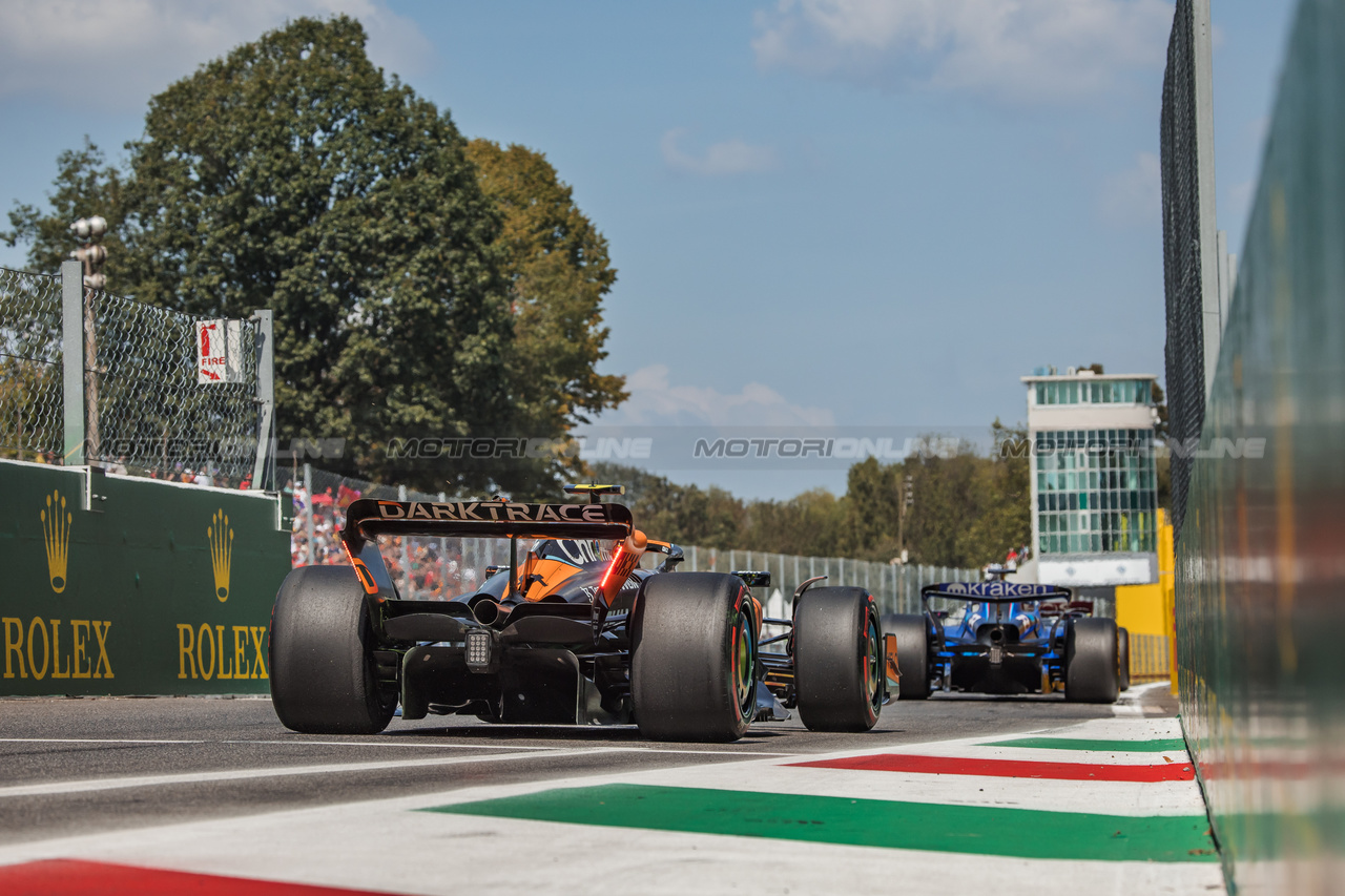GP ITALIA, Lando Norris (GBR) McLaren MCL60.

02.09.2023. Formula 1 World Championship, Rd 15, Italian Grand Prix, Monza, Italy, Qualifiche Day.

- www.xpbimages.com, EMail: requests@xpbimages.com © Copyright: Bearne / XPB Images