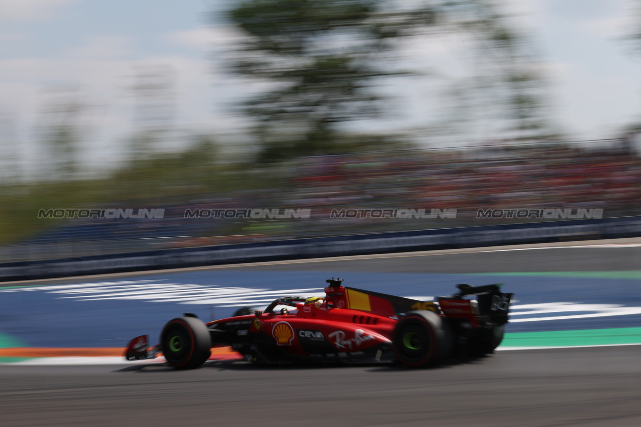 GP ITALIA, Charles Leclerc (MON) Ferrari SF-23.

02.09.2023. Formula 1 World Championship, Rd 15, Italian Grand Prix, Monza, Italy, Qualifiche Day.

 - www.xpbimages.com, EMail: requests@xpbimages.com © Copyright: Staley / XPB Images