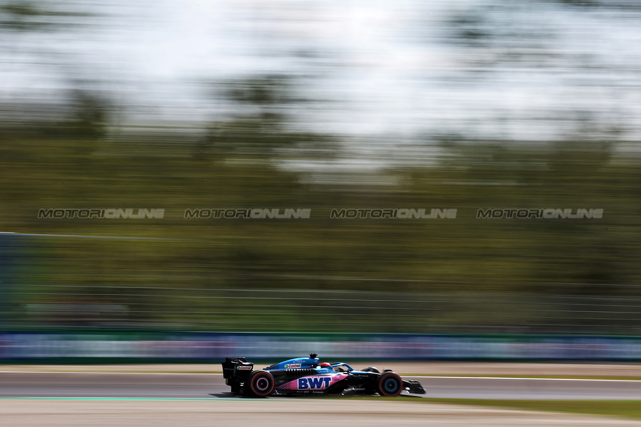 GP ITALIA, Esteban Ocon (FRA) Alpine F1 Team A523.

02.09.2023. Formula 1 World Championship, Rd 15, Italian Grand Prix, Monza, Italy, Qualifiche Day.

- www.xpbimages.com, EMail: requests@xpbimages.com © Copyright: Moy / XPB Images