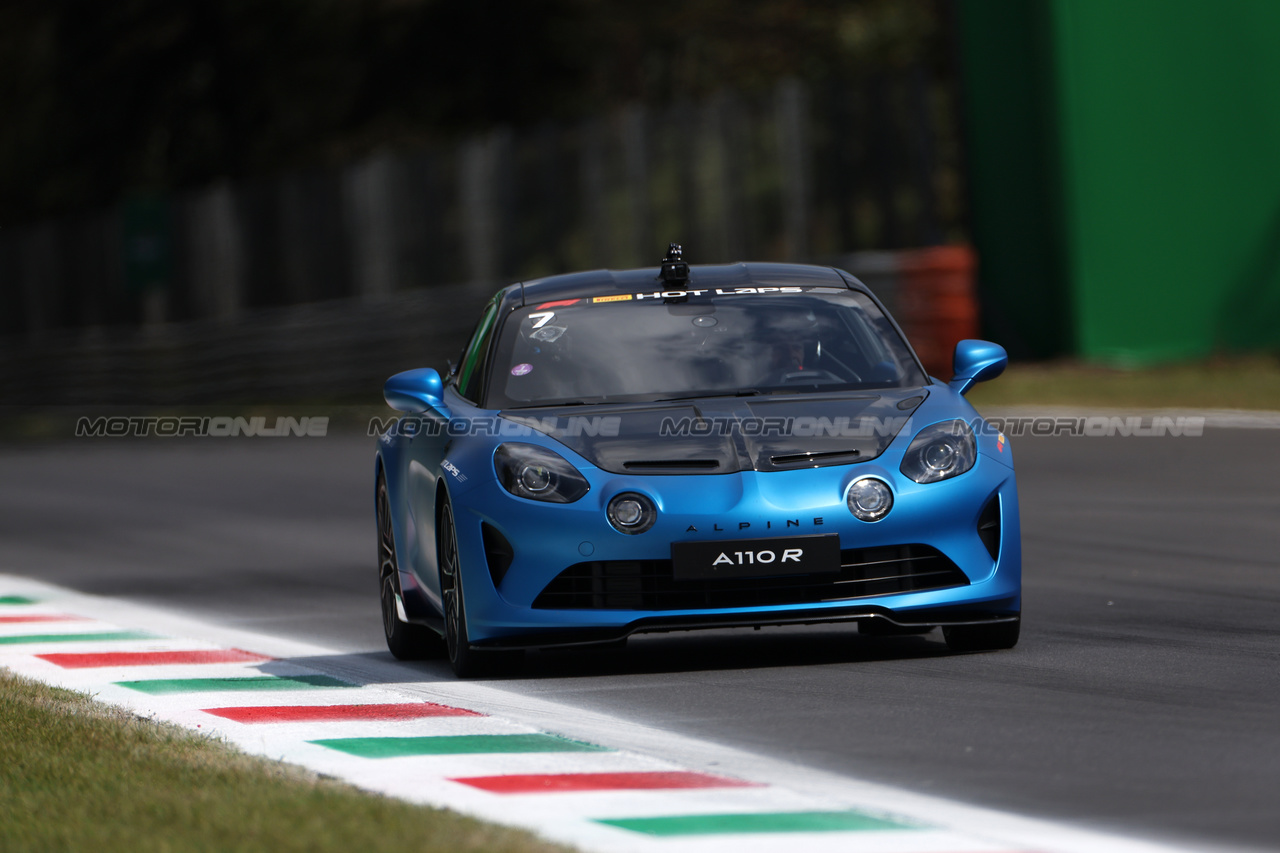 GP ITALIA, Alpine A110R - Pirelli Hot Laps.

01.09.2023. Formula 1 World Championship, Rd 15, Italian Grand Prix, Monza, Italy, Practice Day.

 - www.xpbimages.com, EMail: requests@xpbimages.com © Copyright: Staley / XPB Images