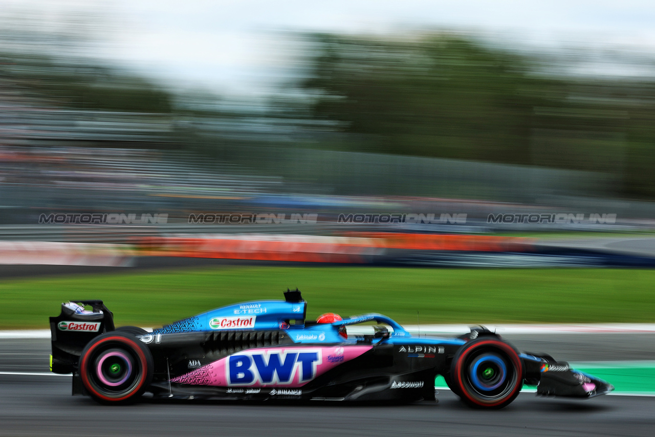 GP ITALIA, Esteban Ocon (FRA) Alpine F1 Team A523.

01.09.2023. Formula 1 World Championship, Rd 15, Italian Grand Prix, Monza, Italy, Practice Day.

 - www.xpbimages.com, EMail: requests@xpbimages.com © Copyright: Coates / XPB Images