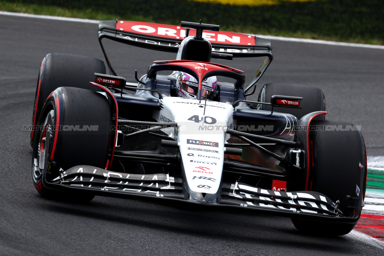 GP ITALIA, Liam Lawson (NZL) AlphaTauri AT04.

01.09.2023. Formula 1 World Championship, Rd 15, Italian Grand Prix, Monza, Italy, Practice Day.

 - www.xpbimages.com, EMail: requests@xpbimages.com © Copyright: Coates / XPB Images