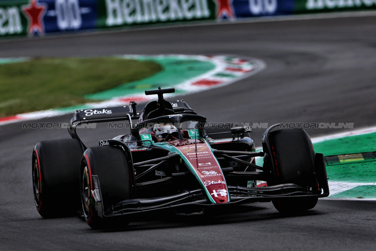 GP ITALIA, Valtteri Bottas (FIN) Alfa Romeo F1 Team C43.

01.09.2023. Formula 1 World Championship, Rd 15, Italian Grand Prix, Monza, Italy, Practice Day.

 - www.xpbimages.com, EMail: requests@xpbimages.com © Copyright: Staley / XPB Images