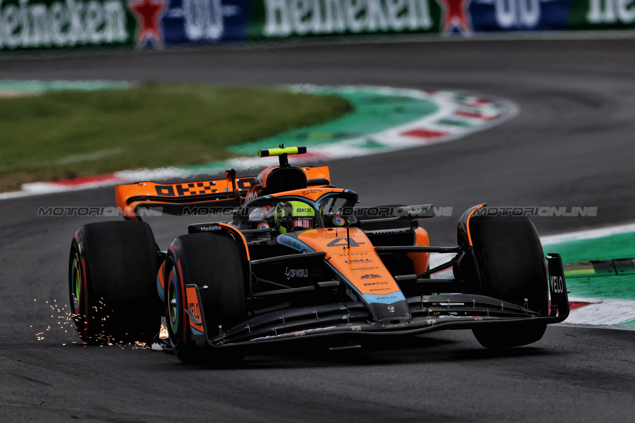 GP ITALIA, Lando Norris (GBR) McLaren MCL60.

01.09.2023. Formula 1 World Championship, Rd 15, Italian Grand Prix, Monza, Italy, Practice Day.

 - www.xpbimages.com, EMail: requests@xpbimages.com © Copyright: Staley / XPB Images