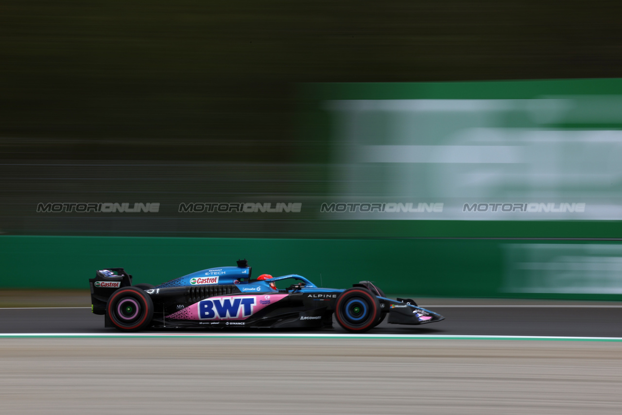 GP ITALIA, Esteban Ocon (FRA) Alpine F1 Team A523.

01.09.2023. Formula 1 World Championship, Rd 15, Italian Grand Prix, Monza, Italy, Practice Day.

- www.xpbimages.com, EMail: requests@xpbimages.com © Copyright: Moy / XPB Images