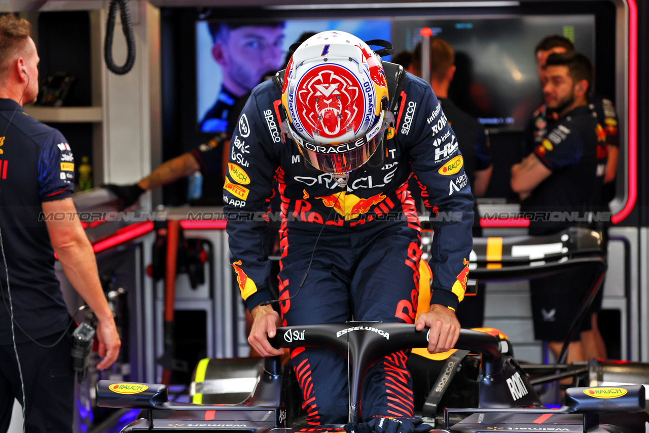 GP ITALIA, Max Verstappen (NLD) Red Bull Racing RB19.

01.09.2023. Formula 1 World Championship, Rd 15, Italian Grand Prix, Monza, Italy, Practice Day.

- www.xpbimages.com, EMail: requests@xpbimages.com © Copyright: Batchelor / XPB Images