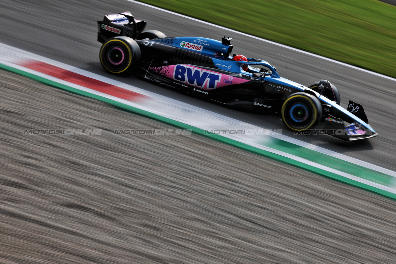 GP ITALIA, Esteban Ocon (FRA) Alpine F1 Team A523.

01.09.2023. Formula 1 World Championship, Rd 15, Italian Grand Prix, Monza, Italy, Practice Day.

 - www.xpbimages.com, EMail: requests@xpbimages.com © Copyright: Staley / XPB Images