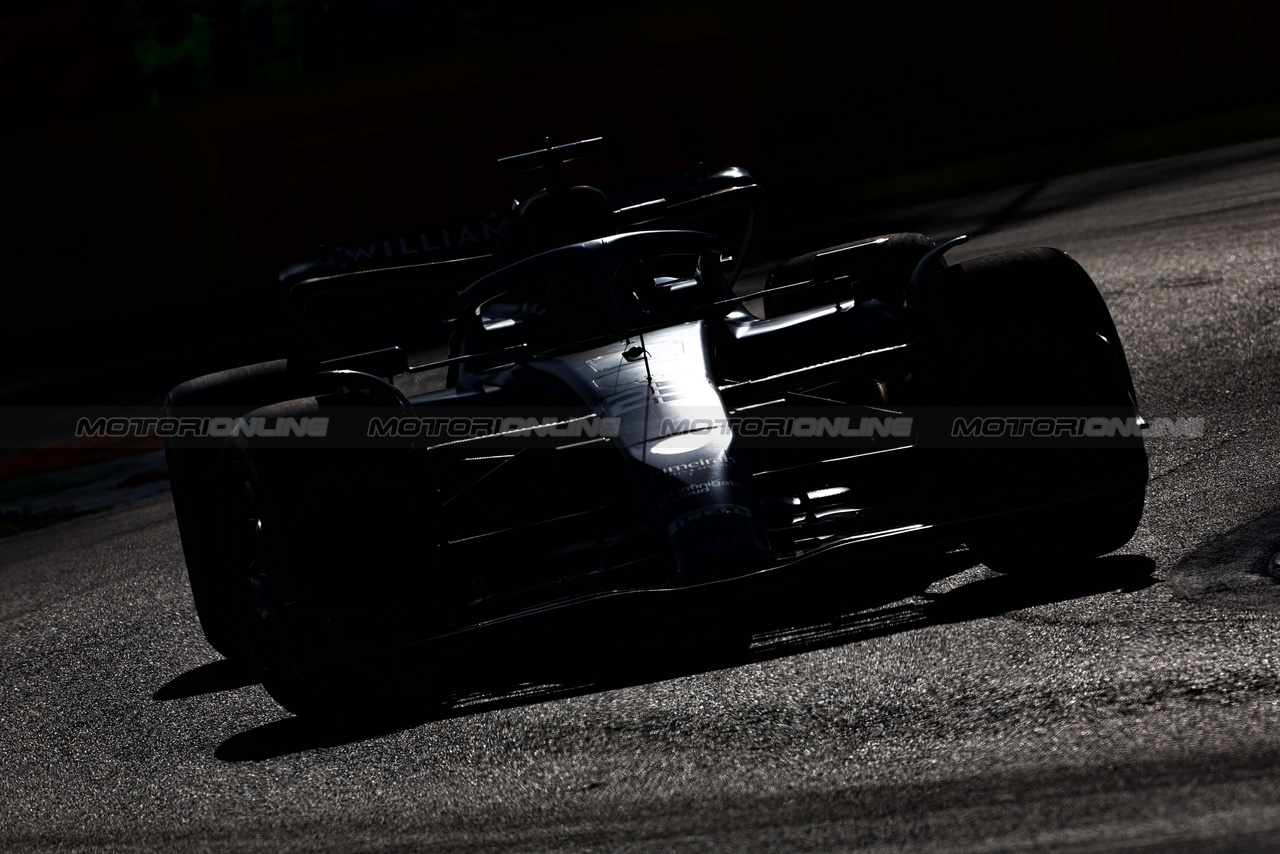 GP ITALIA, Alexander Albon (THA) Williams Racing FW45.

01.09.2023. Formula 1 World Championship, Rd 15, Italian Grand Prix, Monza, Italy, Practice Day.

 - www.xpbimages.com, EMail: requests@xpbimages.com © Copyright: Staley / XPB Images