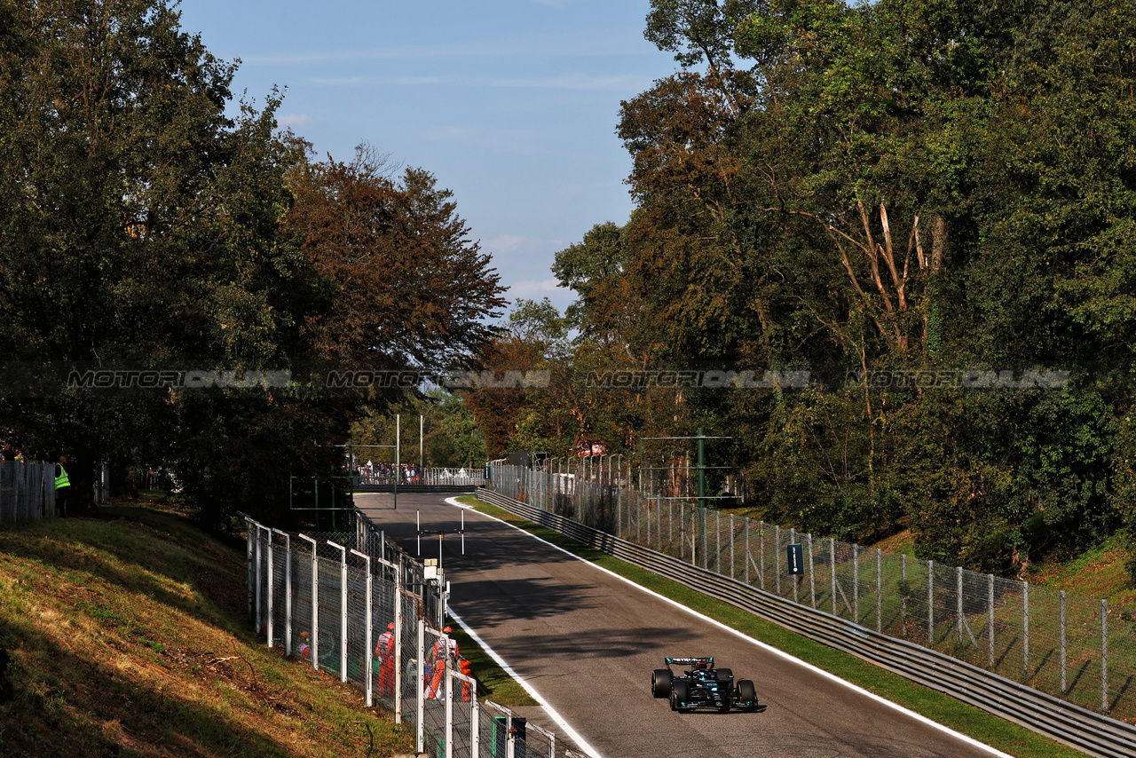 GP ITALIA, George Russell (GBR) Mercedes AMG F1 W14.

01.09.2023. Formula 1 World Championship, Rd 15, Italian Grand Prix, Monza, Italy, Practice Day.

- www.xpbimages.com, EMail: requests@xpbimages.com © Copyright: Moy / XPB Images