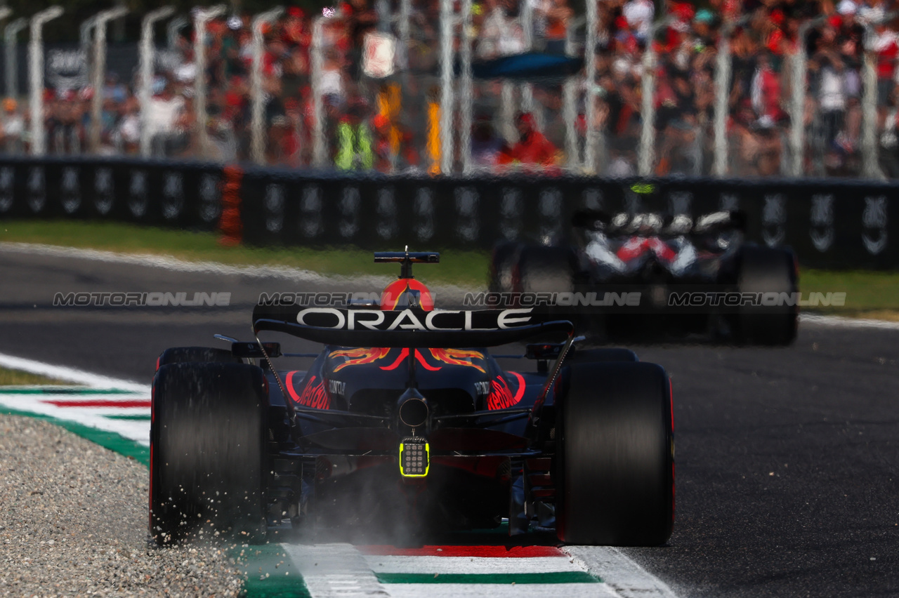 GP ITALIA, Max Verstappen (NLD), Red Bull Racing 
01.09.2023. Formula 1 World Championship, Rd 15, Italian Grand Prix, Monza, Italy, Practice Day.
- www.xpbimages.com, EMail: requests@xpbimages.com © Copyright: Charniaux / XPB Images