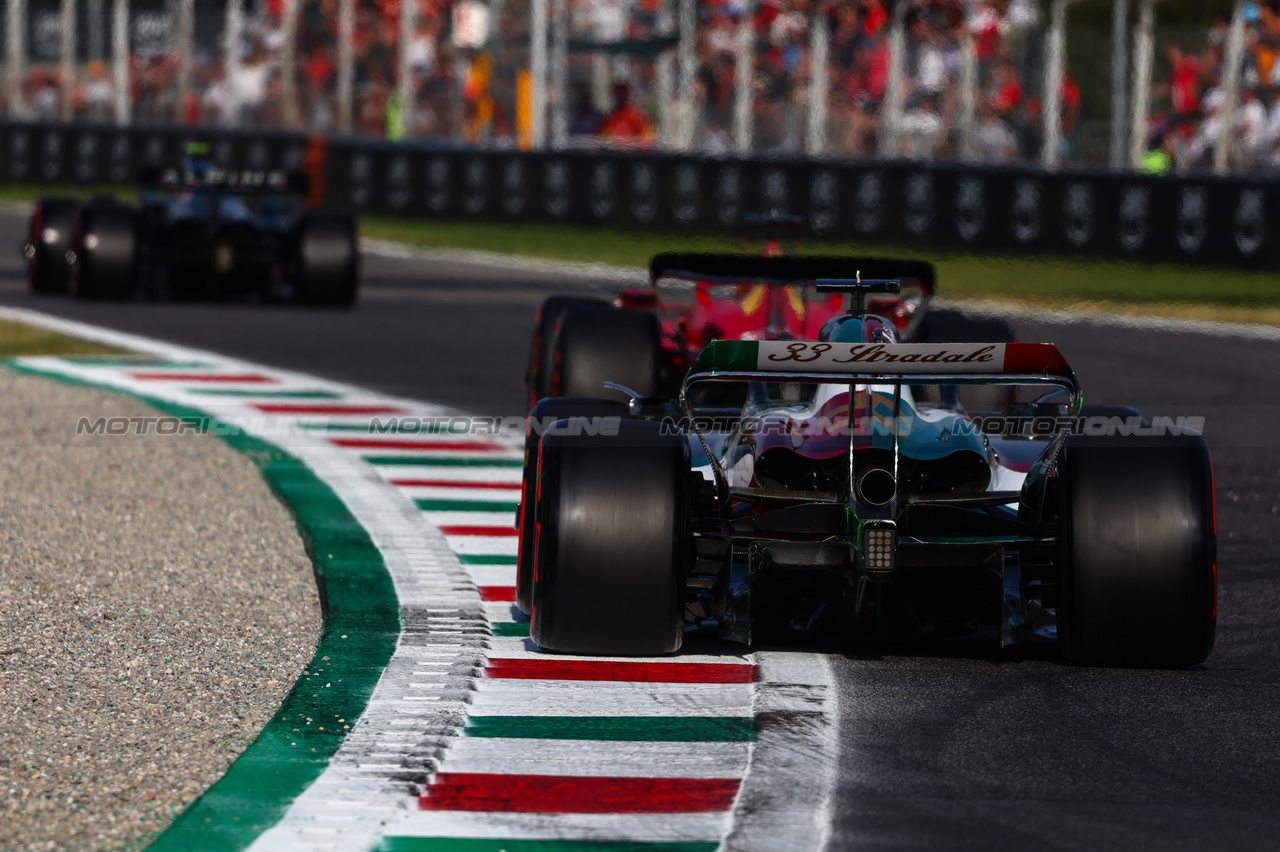 GP ITALIA, Valtteri Bottas (FIN), Alfa Romeo Racing 
01.09.2023. Formula 1 World Championship, Rd 15, Italian Grand Prix, Monza, Italy, Practice Day.
- www.xpbimages.com, EMail: requests@xpbimages.com © Copyright: Charniaux / XPB Images