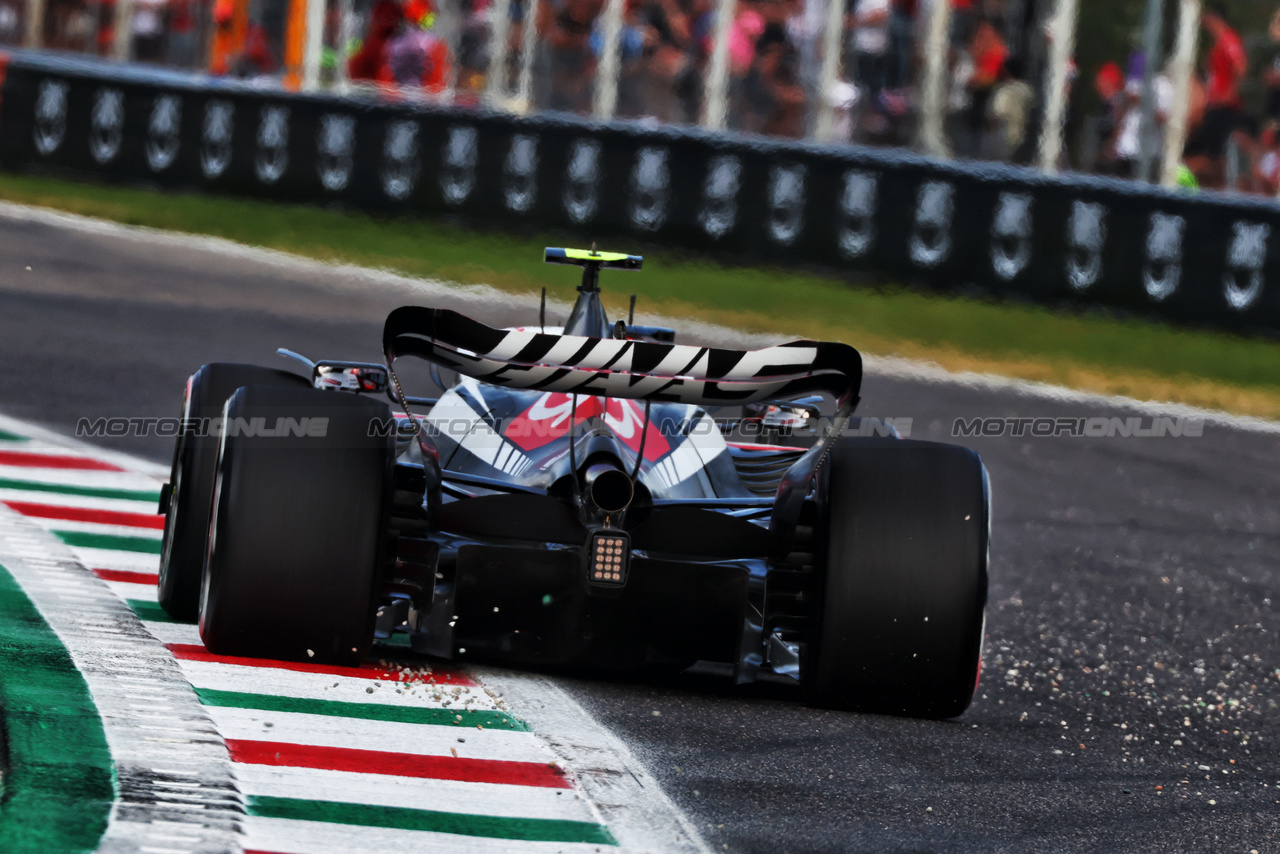 GP ITALIA, Nico Hulkenberg (GER) Haas VF-23.

01.09.2023. Formula 1 World Championship, Rd 15, Italian Grand Prix, Monza, Italy, Practice Day.

 - www.xpbimages.com, EMail: requests@xpbimages.com © Copyright: Coates / XPB Images