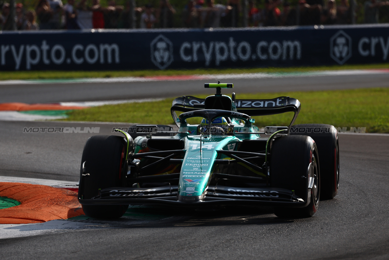 GP ITALIA, Fernando Alonso (ESP) Aston Martin F1 Team AMR23.

01.09.2023. Formula 1 World Championship, Rd 15, Italian Grand Prix, Monza, Italy, Practice Day.

 - www.xpbimages.com, EMail: requests@xpbimages.com © Copyright: Coates / XPB Images