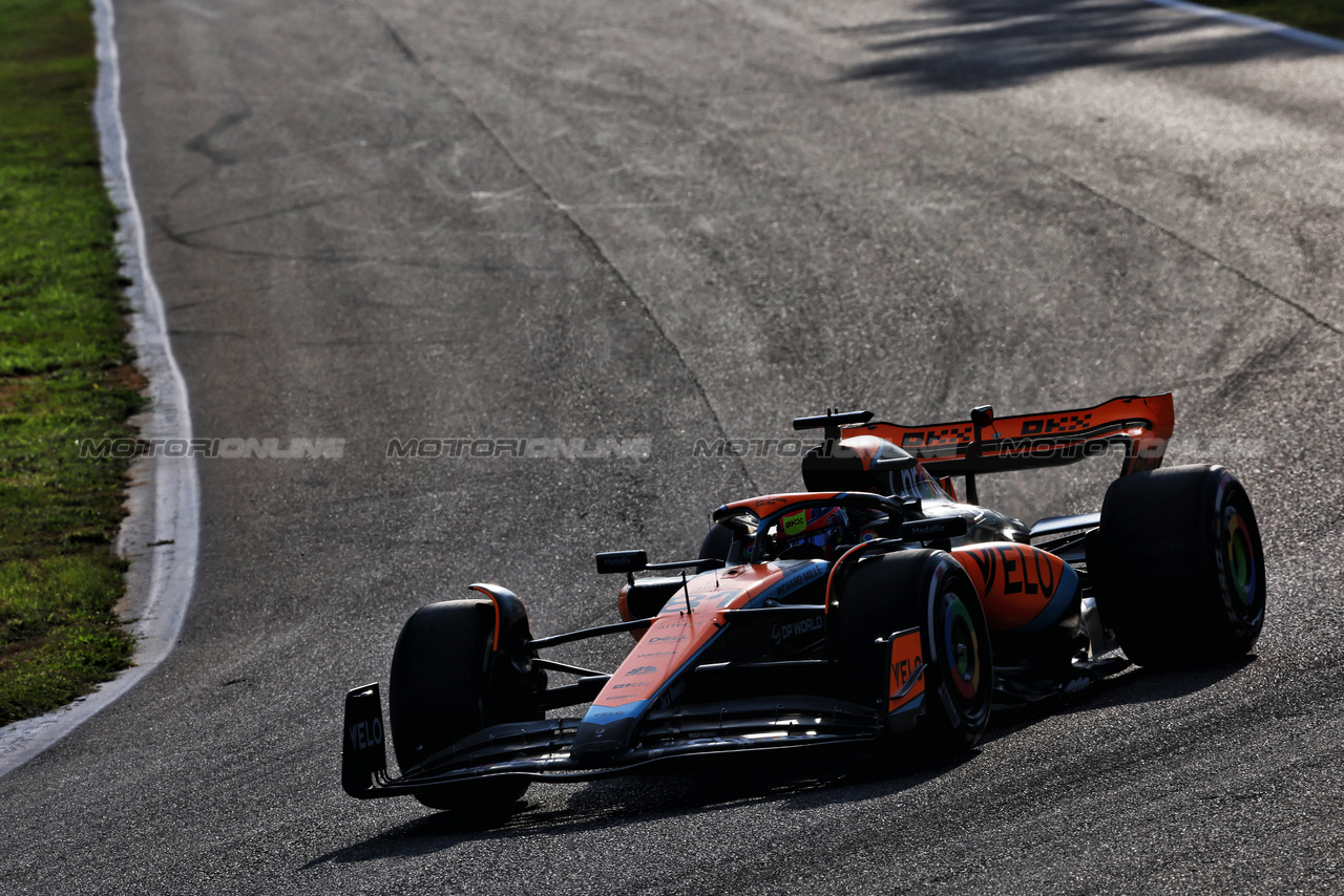 GP ITALIA, Oscar Piastri (AUS) McLaren MCL60.

01.09.2023. Formula 1 World Championship, Rd 15, Italian Grand Prix, Monza, Italy, Practice Day.

 - www.xpbimages.com, EMail: requests@xpbimages.com © Copyright: Coates / XPB Images