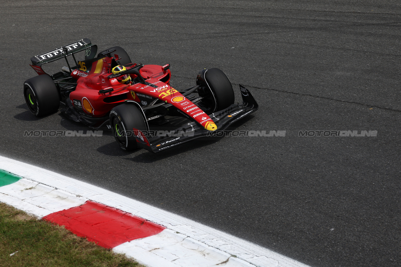 GP ITALIA, Carlos Sainz Jr (ESP) Ferrari SF-23.

01.09.2023. Formula 1 World Championship, Rd 15, Italian Grand Prix, Monza, Italy, Practice Day.

- www.xpbimages.com, EMail: requests@xpbimages.com © Copyright: Moy / XPB Images