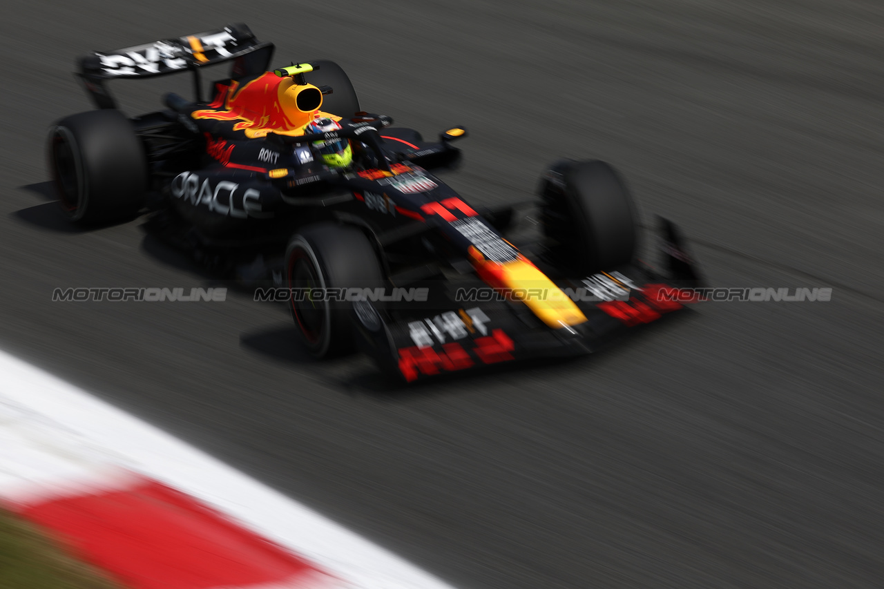 GP ITALIA, Sergio Perez (MEX) Red Bull Racing RB19.

01.09.2023. Formula 1 World Championship, Rd 15, Italian Grand Prix, Monza, Italy, Practice Day.

- www.xpbimages.com, EMail: requests@xpbimages.com © Copyright: Moy / XPB Images