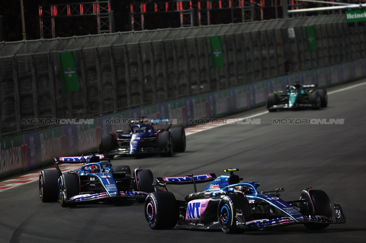 GP LAS VEGAS, Pierre Gasly (FRA) Alpine F1 Team A523.

18.11.2023. Formula 1 World Championship, Rd 22, Las Vegas Grand Prix, Las Vegas, Nevada, USA, Gara Day.

- www.xpbimages.com, EMail: requests@xpbimages.com © Copyright: Batchelor / XPB Images