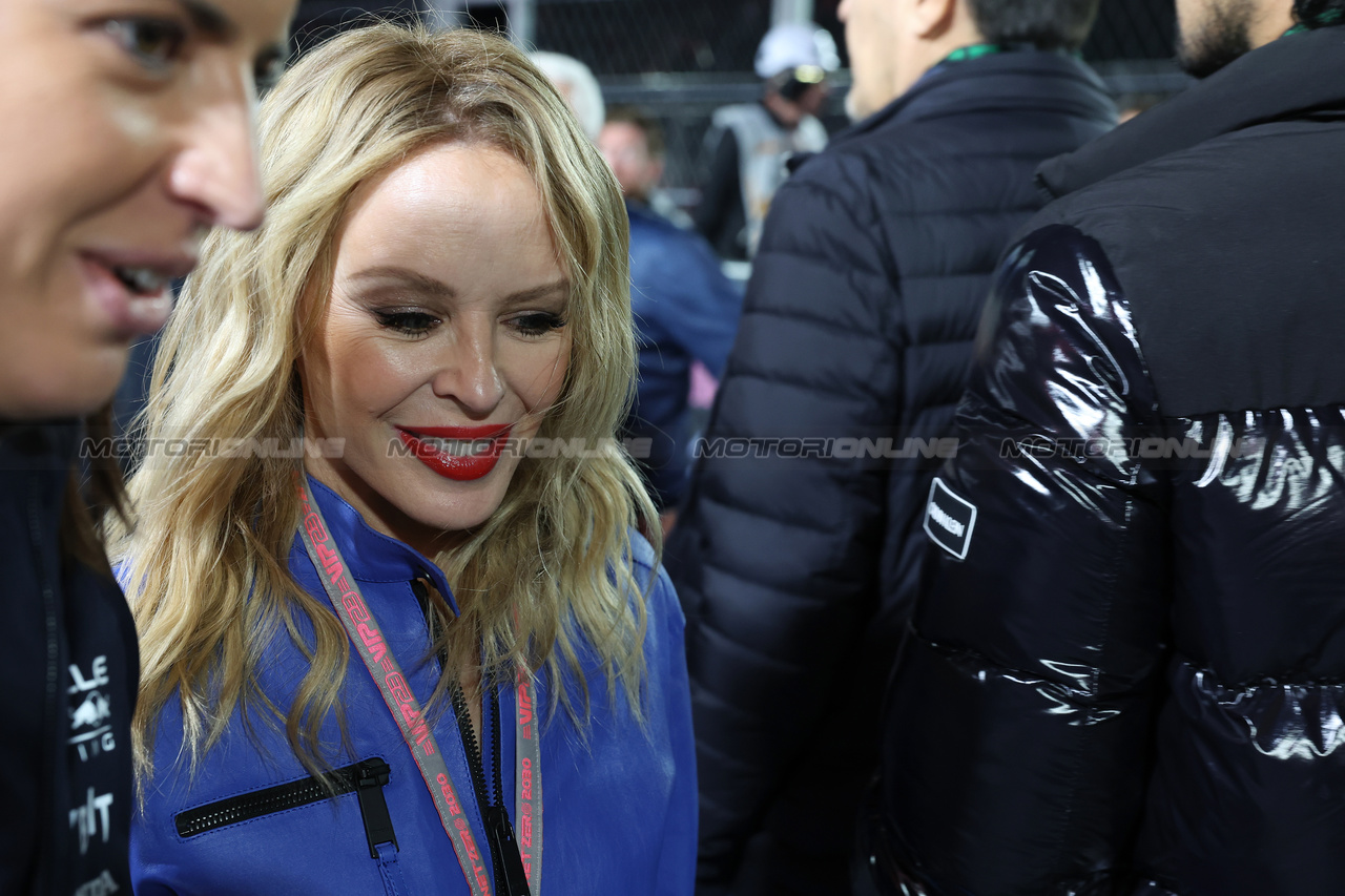 GP LAS VEGAS, Kylie Minogue (AUS) Singer.

18.11.2023. Formula 1 World Championship, Rd 22, Las Vegas Grand Prix, Las Vegas, Nevada, USA, Gara Day.

- www.xpbimages.com, EMail: requests@xpbimages.com © Copyright: Bearne / XPB Images